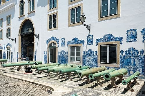 Lisbon, Portugal. Old canons line the courtyard in a former military headquarter. Art Print